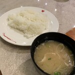 肉の万世 本店 - 和食セット（ライスと豚汁）