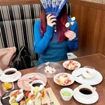 ビュッフェ＆カフェレストラン ナイト＆デイ - 