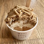 Mont Blanc Stand - 