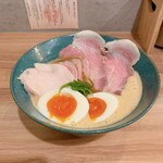 うまそうなラーメン屋 - 