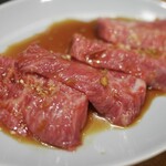 炭火焼肉ホルモンさわいし - 純血但馬田村牛52ヶ月カイノミ