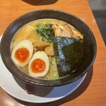 カミナリ飯店 - 