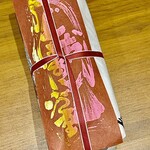 Idu Juu - 華やかなパッケージのぐぢ姿寿司　このサイズで6000円オーヴァーとは驚きますが美味しいんだから仕方がない
