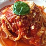 カサドールキッチン - 完熟トマトのポモドーロ。シンプルは味付けだけにシェフの腕が光る一品です！