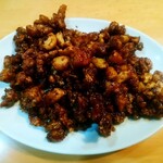 中国家庭料理 大福元 - 揚げニンニクと鶏肉の香り炒め