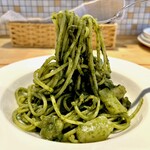 BURRATA - 北海道産ホタテのジェノベーゼパスタ（¥1,600）