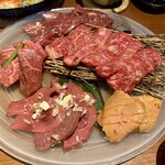 完全個室焼肉すだく浮世亭 - 