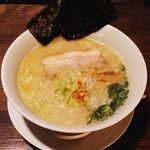 Menyamatsushin - ◆期間限定　鶏白湯塩ラーメン◆