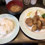 洋食 小春軒 - カキバター焼きライス1500円　
                                しじみ汁100円　