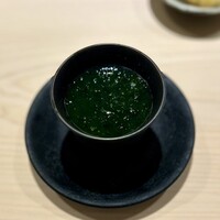 鮨 西崎 - ■浅利出汁と海苔の茶碗蒸し
                    いきなり最高のオープニング♪
                    山葵合う〜(^^)