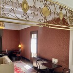 武蔵野茶房 - 居間1・2の間の装飾