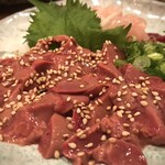 丸榮 - 肝刺し