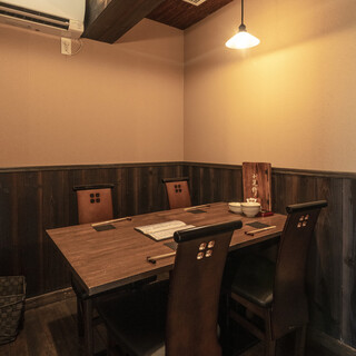 We have 3 private rooms!! You can eat with peace of mind.