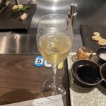 Koube Teppan Suteki Iwasaki - シャンパーニュ  アンドレクルエ　シルバーブリュットナチュール　肉とシャンパーニュ  よく合います