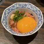 焼肉みつ星 - 赤身肉ゆっけ風