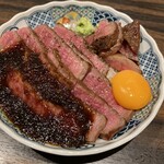 焼肉みつ星 - 華麗な手さばき、ローストビーフ