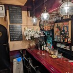 Nyu's Bar - 色々気になるメニューが沢山あります。