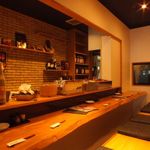 いっ笑 - 1人でいらっしゃるお客様も多数来店。特等席のカウンターで、自分なりの愉しみ方を…。