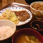 すき家 横浜上郷店