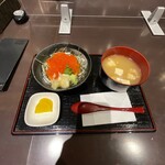 くしろ港町 釧ちゃん食堂 - いくら丼