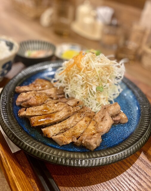 洋食膳処 ハレレア - 中電前/洋食 | 食べログ