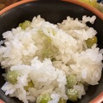 釜あげ饂飩 楽 - 豆ご飯