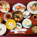 まるい - お昼の特選御膳　2200円