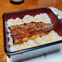 竹乃家 - うな重（小）