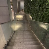 春秋ユラリ 恵比寿 -  春秋ユラリ 恵比寿 -