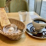 KOMEDA is - モーニングセット、コメダブレンド