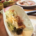 LAS DOS CARAS MODERN MEXICANO Y TACOS - 