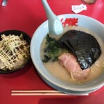 ラーメン山岡家 - 