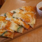 Yakiniku Rino - 特選手作りチーズチヂミ