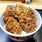 てんぷら天松 日本橋店 - てんどん　味噌汁、お新香付き