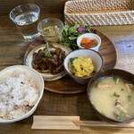 Bluebell  - プレートランチ　1200円