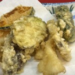 Tempura Hagi - 南瓜・茄子・椎茸・キス・蓮根・ピーマン