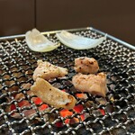 塩ホルモン 炭楽 - ホルモン焼けたとこ