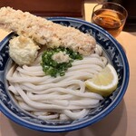 梅田 釜たけうどん - 