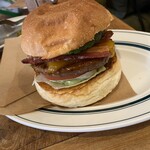 CRUZ BURGERS & CRAFT BEERS - 