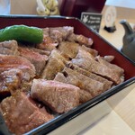 肉と庭 まつを - 