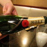 舞桜 - モエ・エ・シャンドン