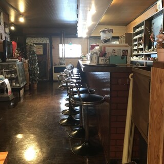 ティペット喫茶レストラン_2