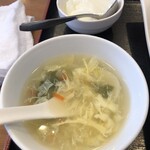 蘭美亭 - ワカメ卵中華スープ