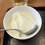 蘭美亭 - 杏仁豆腐