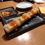 Kaisen Sushi Doggu Izakaya Uomusubi - 