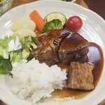 キッチン ブルー グローブ - ご飯、サラダを乗せて