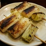 やきとり健歩゛ - 白ねぎ。あっぷ。