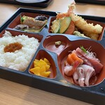 Sushi To Yakiniku Zenibakoooyama - 松弁当別角度