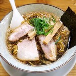 永明中華そば店 - 背脂中華そば