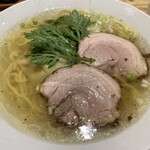 塩らー麺 本丸亭 - 